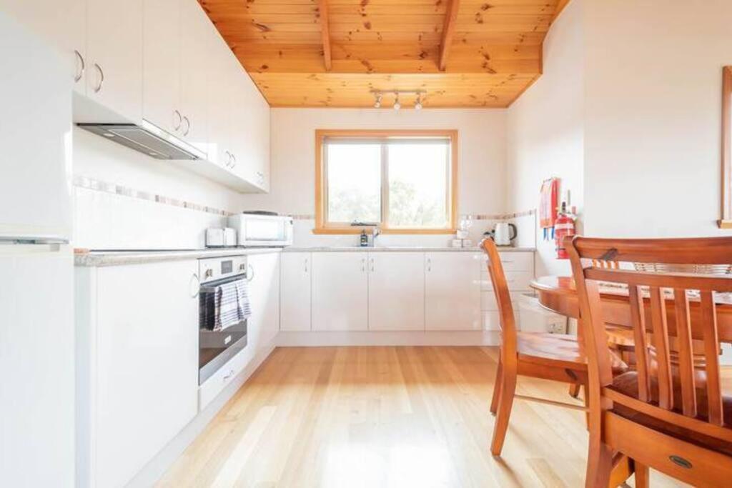 Private 2 Bedroom Cabin Retreat Legana Kültér fotó