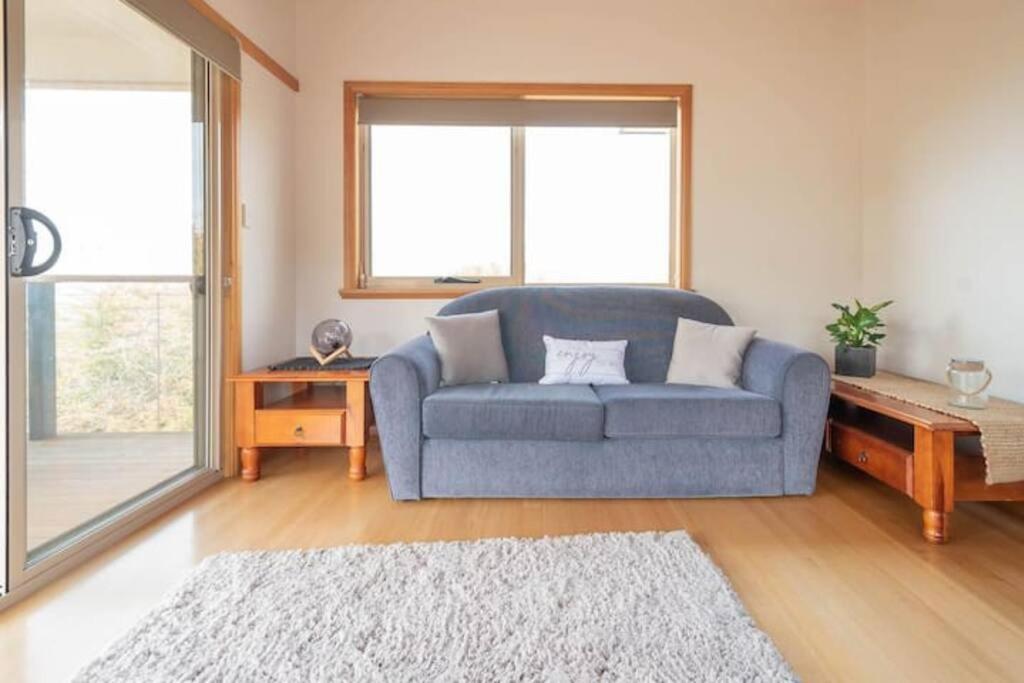 Private 2 Bedroom Cabin Retreat Legana Kültér fotó
